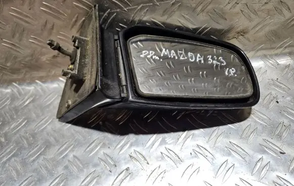 Mazda 323 Manual wing mirror 00653