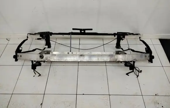 Mercedes-Benz C W204 Radiator support slam panel 