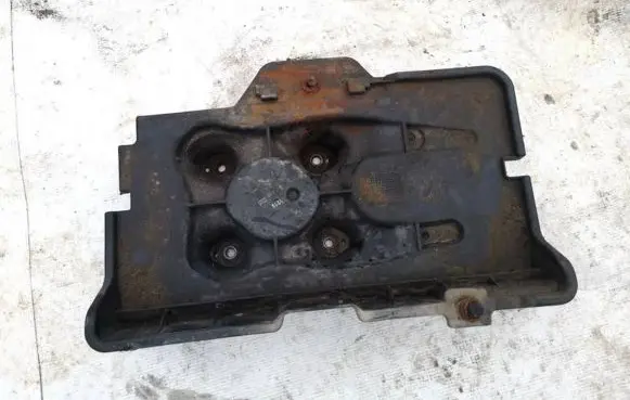 Skoda Octavia Mk1 (1U) Battery box tray 1j0915333
