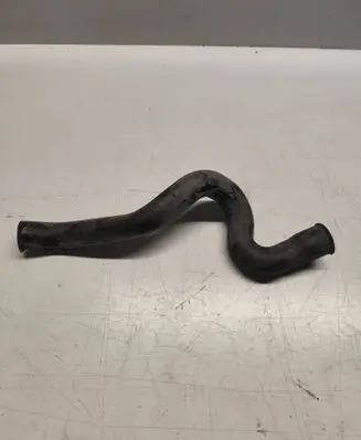 Volkswagen PASSAT B6 Engine coolant pipe/hose 3C1816311