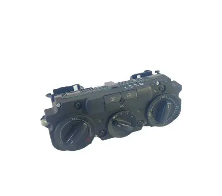 Volkswagen PASSAT B6 Climate control unit