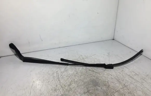 Peugeot Boxer Front wiper blade arm