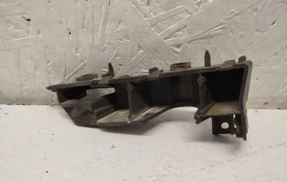Audi A6 C7 Front bumper mounting bracket 4G0807284 016110 PPGF20