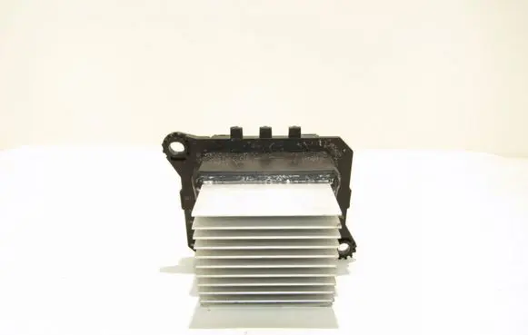 Subaru Forester SH Heater blower fan relay T100553NB03