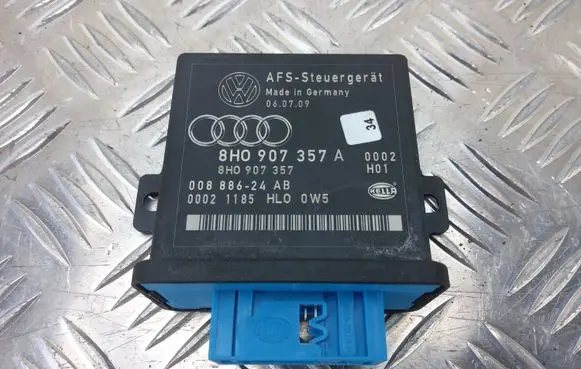 Audi A5 8T 8F Light module LCM 8H0907357A