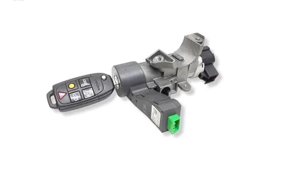 Volvo XC70 Ignition lock 8621509 510130020 8645228