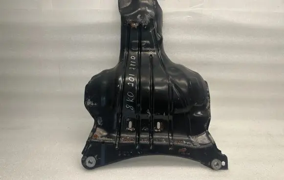 Audi A5 8T 8F Fuel tank mounting bracket 8K0201781D
