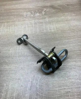 Opel Astra G Rear door check strap stopper 0707GA134