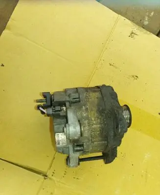 Renault Espace IV Generator/alternator 8200477100