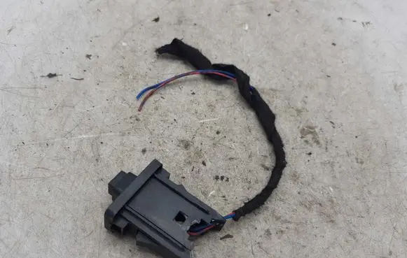 Toyota Avensis Verso Other switches/knobs/shifts NOCODE