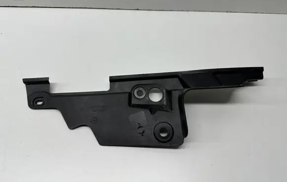 Chrysler Pacifica Engine bonnet/hood lock trim molding 68267000AA PPTF20