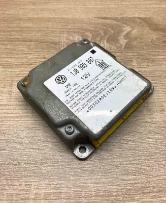 Volkswagen PASSAT B5 Airbag control unit/module 1J0909607 5WK4199