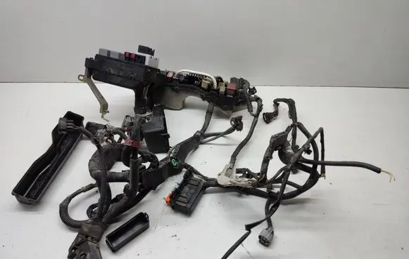 Toyota Corolla E120 E130 Engine installation wiring loom 9098702016 9008087019