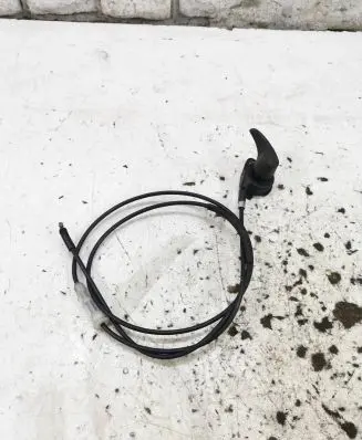 Renault Megane III Engine bonnet (hood) release handle