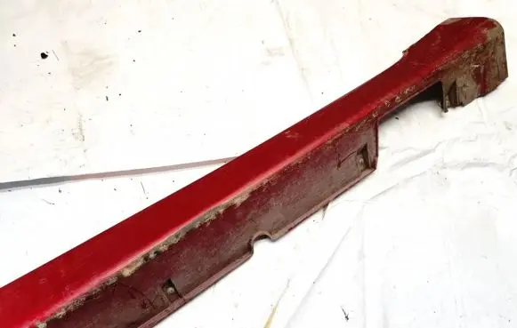 Hyundai Sonata Sill