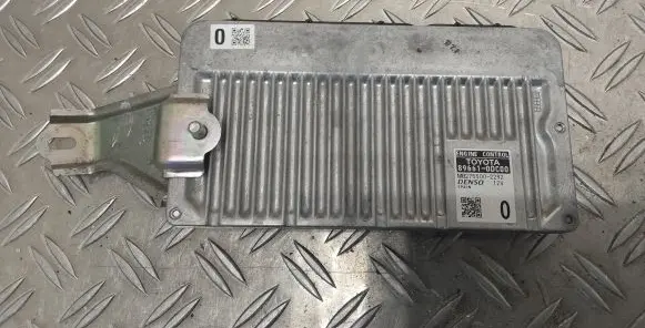 Toyota Yaris Engine control unit/module 896610DC00