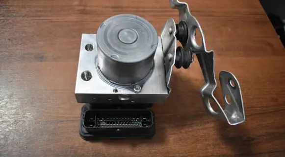 Porsche 992 Master brake cylinder