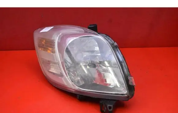 Toyota Yaris Headlight/headlamp 81150-0D120