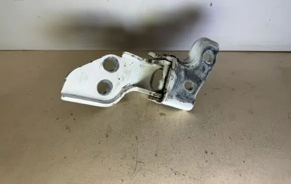 Citroen Jumper Front door upper hinge A046574 ES03 4817