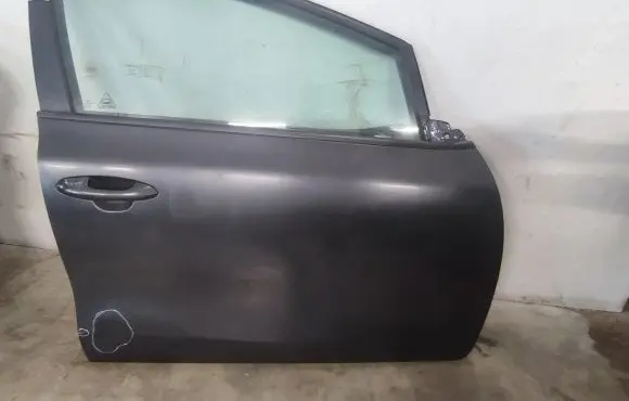 KIA Pro Cee'd II Front door