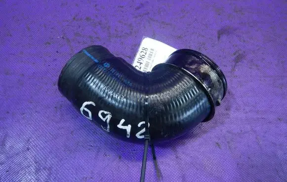 Audi A4 S4 B6 8E 8H Intercooler hose/pipe 3B0145334P