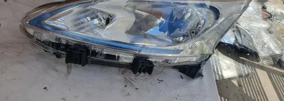 Nissan e-NV200 Headlight/headlamp 260604FA0A