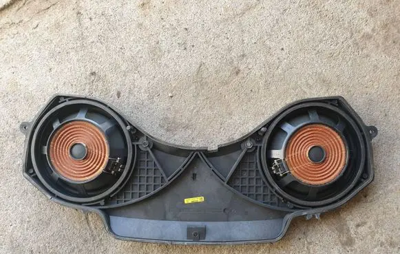 Jaguar XJ X351 Parcel shelf speaker AW9304692BC EAK20A78A