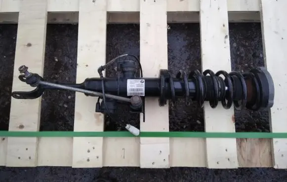 BMW 5 F10 F11 Front shock absorber/damper 6796980