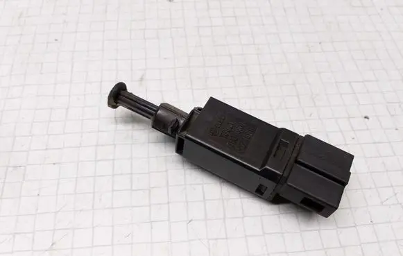 Audi A3 S3 8L Brake pedal sensor switch 1H0927189D