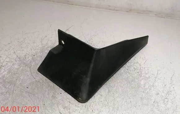 Toyota Prius (XW30) Front mudguard 