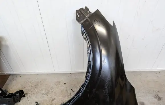 Renault Kadjar Fender 631014940R