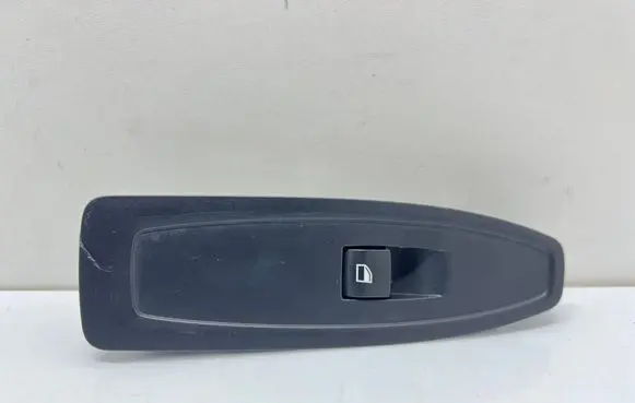 BMW 2 F22 F23 Electric window control switch 9208107 L3A05767 090516H