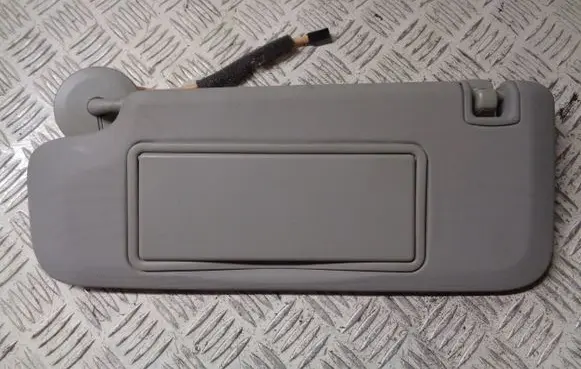 Chevrolet Cruze Sun visor