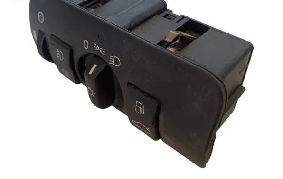 Volvo XC70 Light switch 30739414