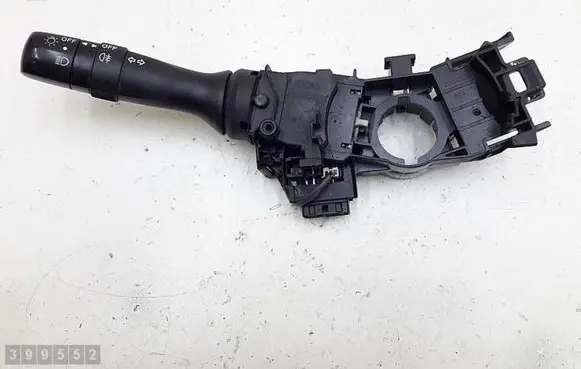 Toyota Prius (NHW20) Indicator stalk 47100 17R052