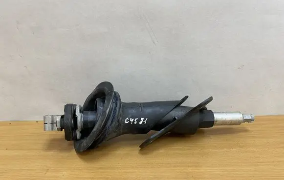 BMW X6 E71 Steering column universal joint 6777043 C4581