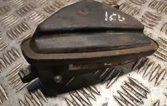 Mercedes-Benz ML W164 Intake resonator 6421400087