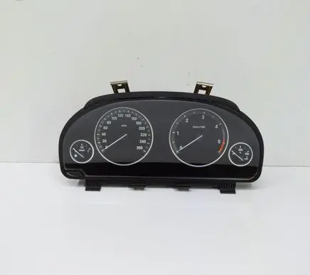 BMW 5 F10 F11 Speedometer (instrument cluster) 9227613