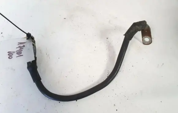 Volkswagen PASSAT B5.5 Positive cable (battery)