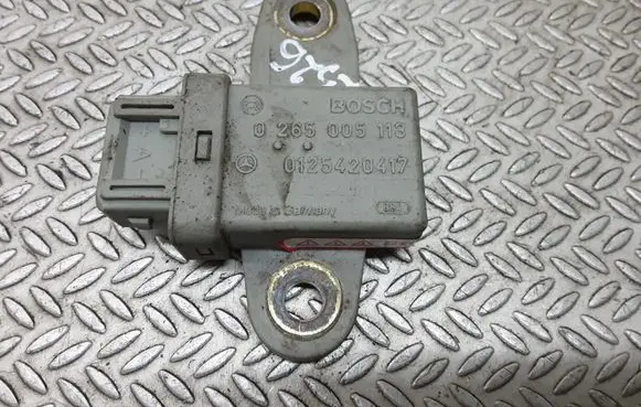 Mercedes-Benz S W220 ESP acceleration yaw rate sensor 0125420417