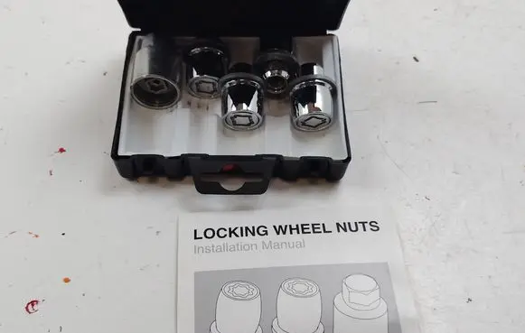 Toyota Prius (XW30) Nuts/bolts PZ4AKEC90600