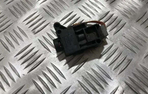Ford Windstar Fuel cut-off switch f5ab9341aa f5ab-9341-aa