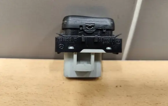 Mercedes-Benz ML W163 Wiper switch 1638203410 03100690