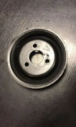 BMW 5 E39 Power steering pump pulley 2246719