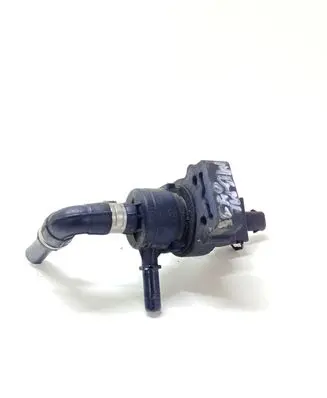 Mercedes-Benz ML W164 Turbo solenoid valve A0004703993 PA66GF30