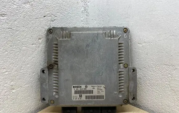 Citroen Xsara Picasso Engine control unit/module 9642014980 0281010595