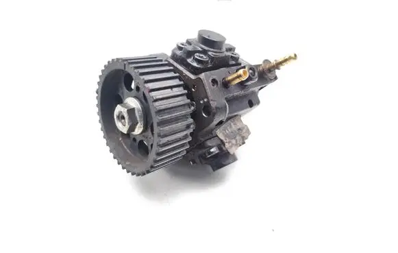 Jeep Cherokee Fuel injection high pressure pump 55246508 0445010397