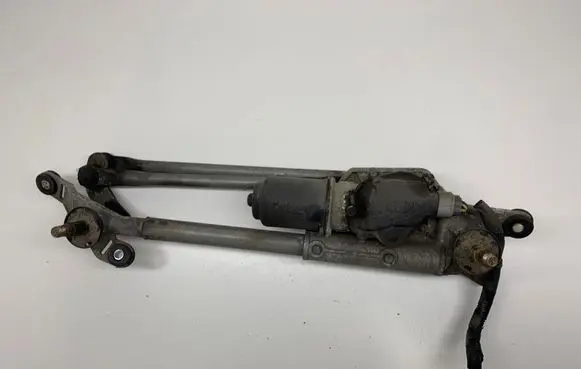 Honda FR-V Front wiper linkage and motor