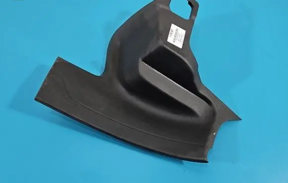Jaguar F-Pace Center console HK8313245AF IMPRK1578587