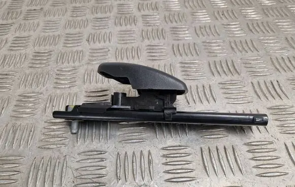 Citroen Jumpy Seat belt height adjuster 9811404680